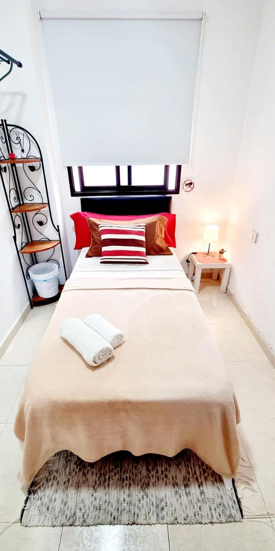 Almar We Go! Habitaciones Privadas En Alcala - Private Rooms - Pieces Privees - In Shared Apartment 外观 照片
